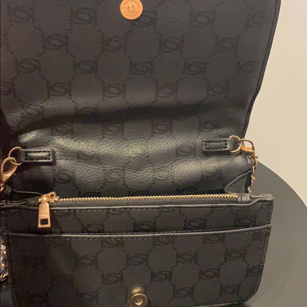 Shoulder Bag - Picture 3 of 3